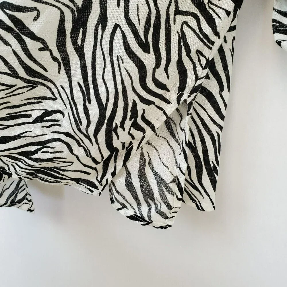 Cynthia Rowley Top Womens 2X Linen Zebra Animal Roll Tab Sleeves Button Front - Picture 5 of 10